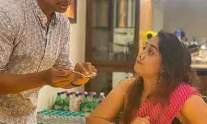इरा खान, नुपुर शिखरे ने नो-गिफ्ट पॉलिसी का चुना विकल्प