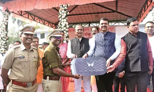ग्रामीण पुलिस को मिली 11 नई स्कार्पियो ग्रामीण पुलिस को मिली 11 नई स्कार्पियो