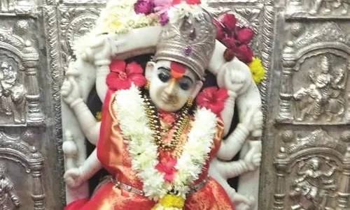 आग्याराम देवी मंदिर में किया अयोध्या के कलश का पूजन