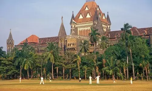 अवैध निर्माण को लेकर कल्याण-डोंबिवली महानगरपालिका (केडीएमसी) को लगाई फटकार अवैध निर्माण को लेकर कल्याण-डोंबिवली महानगरपालिका (केडीएमसी) को लगाई फटकार