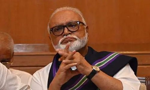 भुजबल के अभिवादन के बाद शरद पवार गुट ने किया फुले स्मारक का शुद्धिकरण