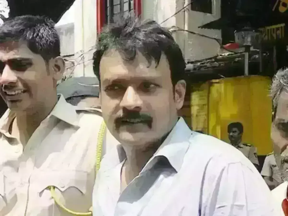 राकांपा पूर्व विधायक रमेश कदम को राहत, अदालत में गवाह जेल चिकित्सा अधिकारी अपने बयान से मुकरा