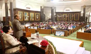 भारत की महिलाएं और युवा दूसरे देशों के आर्थिक विकास में निभा रहे हैं महत्वपूर्ण भूमिका : ओम बिरला