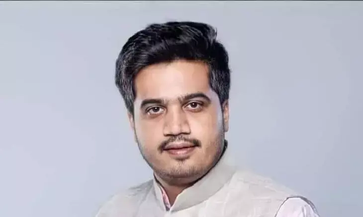 युवा संघर्ष यात्रा के बाद राष्ट्रवादी के विधायक रोहित पवार की कंपनी पर छापामारी