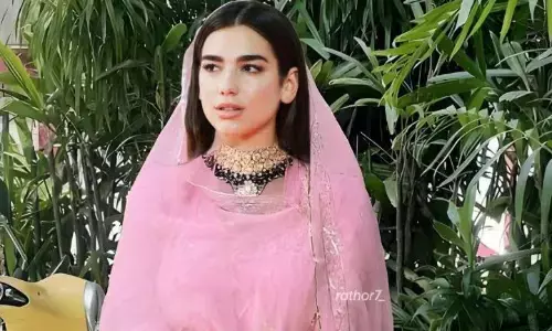 मशहूर सिंगर दुआ लिपा ने पहना राजस्थानी पोशाक! जानें वायरल तस्वीर में है कितनी सच्चाई