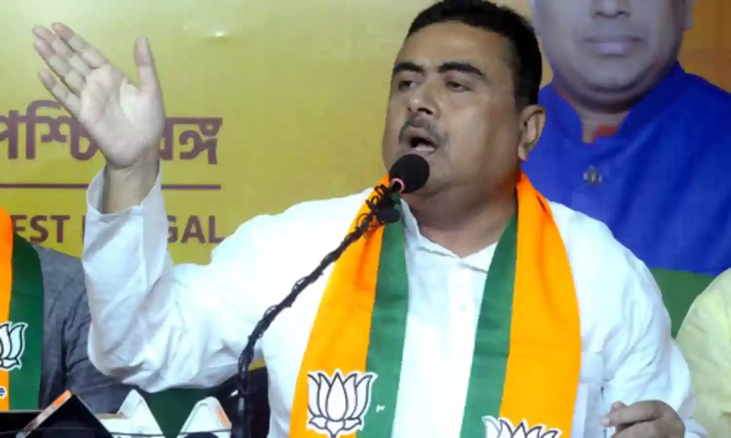 बंगाल : शुभेंदु ने आयकर विभाग को पत्र लिखकर अभिषेक बनर्जी के खिलाफ जांच की मांग की