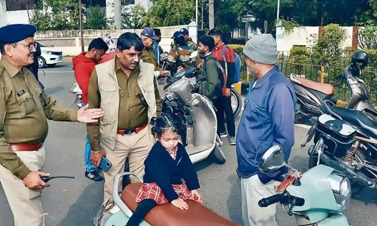अभियान के तहत 480 लोगों पर लगाया 1 लाख 44 हजार का समन शुल्क