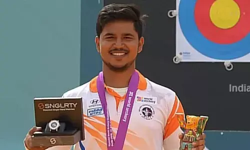 राष्ट्रपति द्रौपदी मुर्मू के हाथों नागपुर के तेजस देवतले को अर्जुन पुरस्कार राष्ट्रपति द्रौपदी मुर्मू के हाथों नागपुर के तेजस देवतले को अर्जुन पुरस्कार