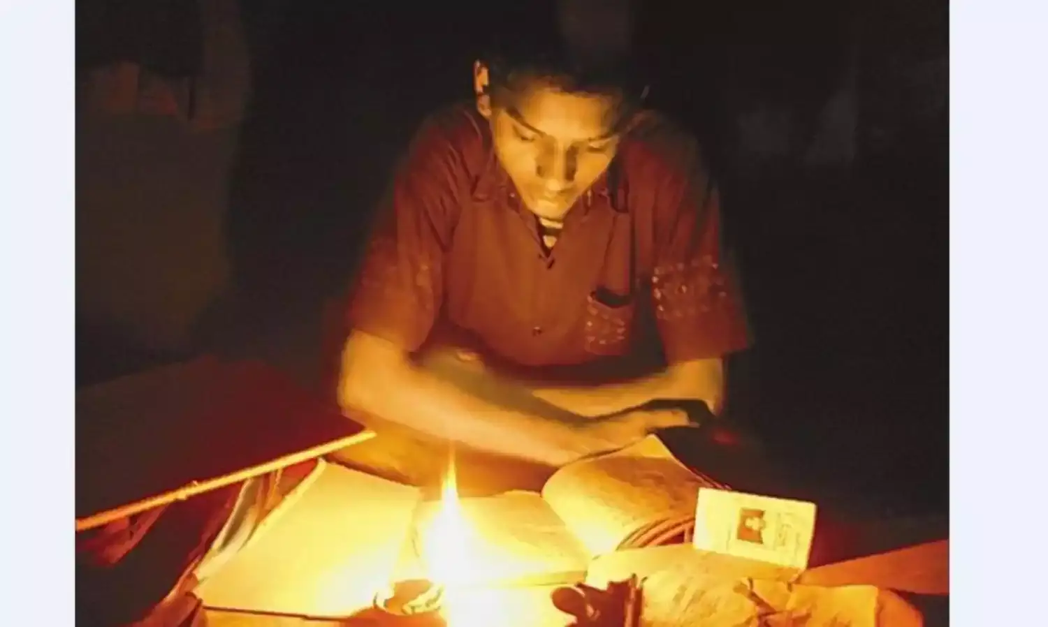 ट्रिपल आईटी में तीन दिन से ब्लैक आउट, कक्षाएँ भी बंद