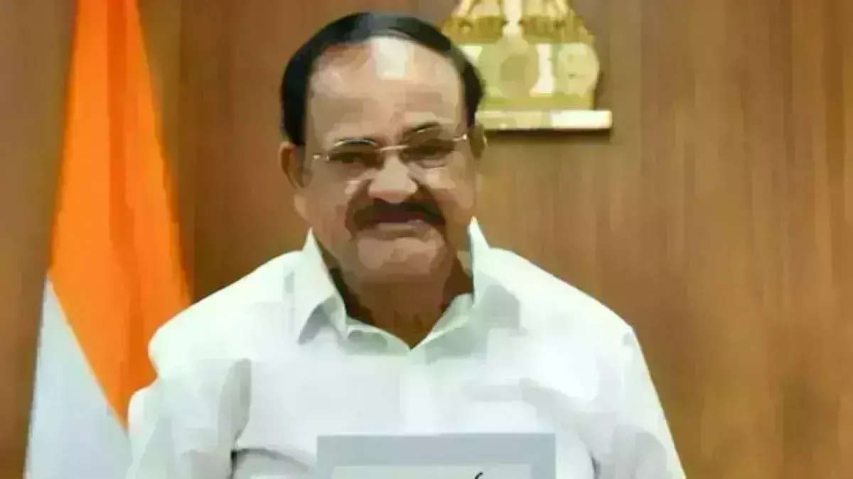 जनप्रतिनिधियों के दलबदल से अब जनता के मन में राजनीति को लेकर रुचि नहीं रही