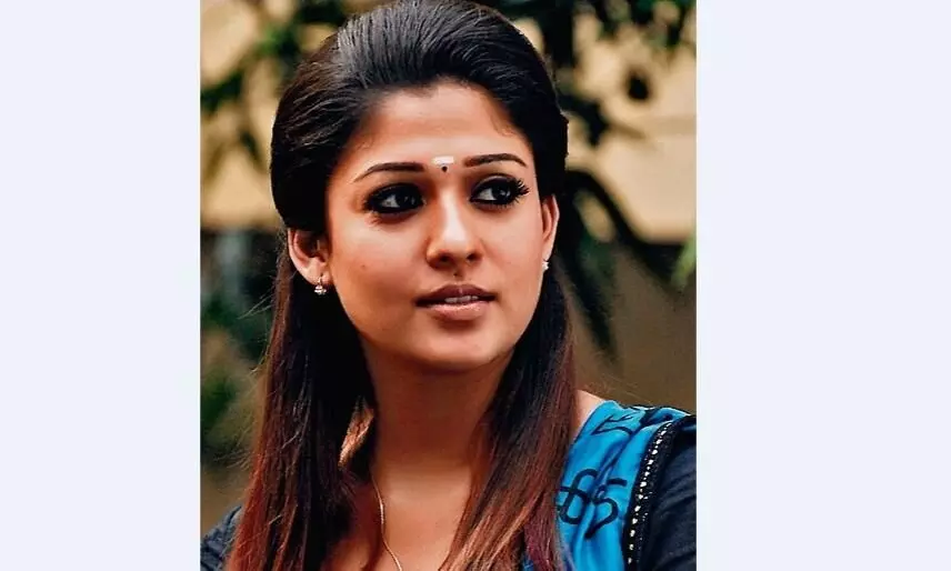 साउथ अभिनेत्री नयनथारा सहित 7 पर एफआईआर साउथ अभिनेत्री नयनथारा सहित 7 पर एफआईआर