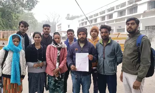 सीखो कमाओ योजना के युवाओं को दो माह से नहीं मिल रहा स्टायपेंड, शिकायत लेकर पहुंचे कलेक्टर के पास, दिया ज्ञापन सीखो कमाओ योजना के युवाओं को दो माह से नहीं मिल रहा स्टायपेंड, शिकायत लेकर पहुंचे कलेक्टर के पास, दिया ज्ञापन