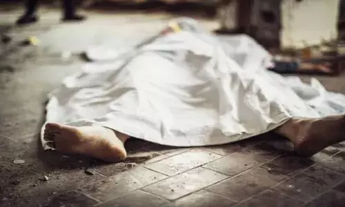 डम्पर ने बाइक सवार को टक्कर मारी, मौत
