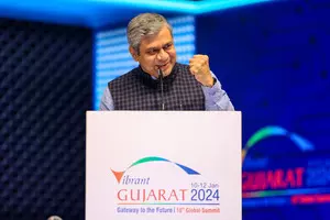 राजस्थान में प्रतिदिन 15 किलोमीटर नई रेलवे लाइन बिछाई जा रही है: अश्विनी वैष्णव राजस्थान में प्रतिदिन 15 किलोमीटर नई रेलवे लाइन बिछाई जा रही है: अश्विनी वैष्णव