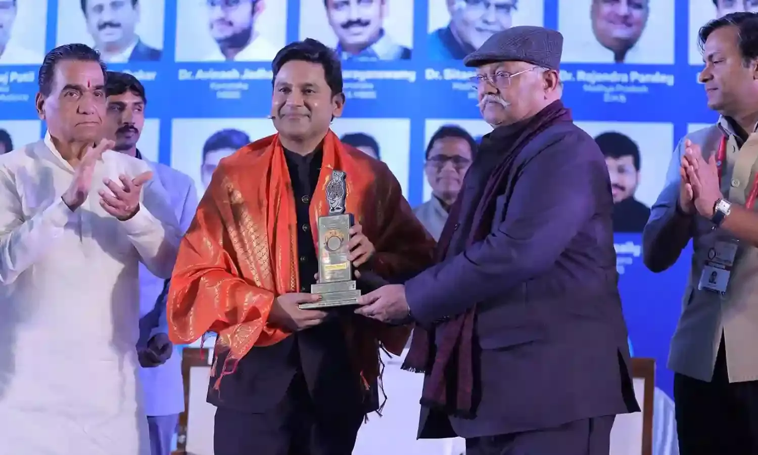 गीतकार मनोज मुंतशिर ने कहा राष्ट्रधर्म से बड़ा कोई धर्म नहीं, लोक संस्कृति की शक्ति पेश