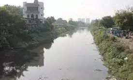 अब नागपुर विभाग की 13 प्रमुख नदियां अमृत वाहिनी के रूप में विकसित की जाएंगी अब नागपुर विभाग की 13 प्रमुख नदियां अमृत वाहिनी के रूप में विकसित की जाएंगी