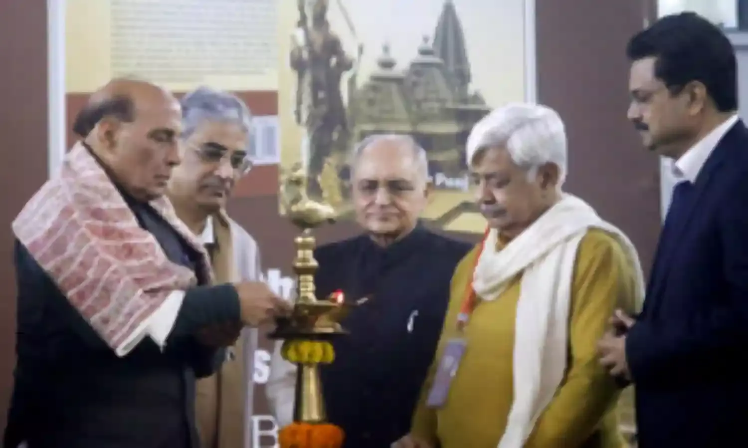 अयोध्या में राम मंदिर नए भारत का प्रतीक : राजनाथ सिंह
