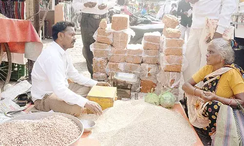 इस संक्रांति पर देसी तिल के दाम बढ़े, कम आवक के कारण कीमत में हुआ इजाफा