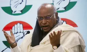 मध्य प्रदेश में कांग्रेस ने शुरू किया उम्मीदवारों के चयन के लिए सर्वे