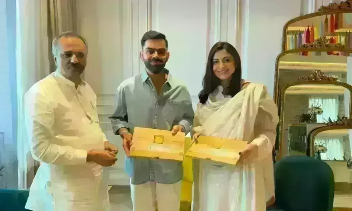 अनुष्का शर्मा और विराट कोहली को मिला राम मंदिर प्राण-प्रतिष्ठा का निमंत्रण, ये सितारे भी बनेंगे ऐतिहासिक दिन का हिस्सा