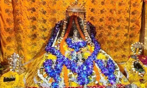 मंदिर में पहुंची रामलला की मूर्ति, इस दिन होगी गर्भगृह में स्थापित मंदिर में पहुंची रामलला की मूर्ति, इस दिन होगी गर्भगृह में स्थापित