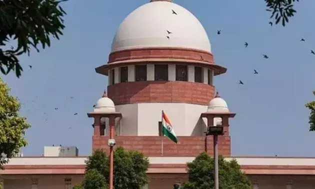 सरकार के बरी के फैसले को पलटा, आत्मसमर्पण से पहले फिर पहुंचे सुको