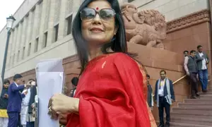 मोइत्रा ने सरकारी आवास तुरंत खाली करने के नोटिस के खिलाफ दिल्ली हाई कोर्ट का रुख किया