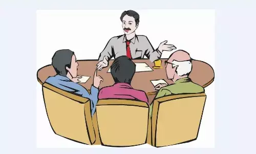 बिजली कंपनी की प्राथमिकता वाले कामों पर करें फोकस