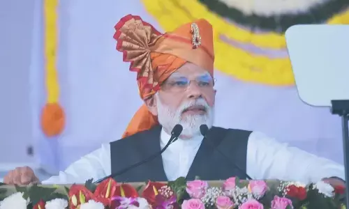 सोलापुर में भावुक हुए मोदी, काश बचपन में मुझे भी ऐसे घर में रहने का अवसर मिलता