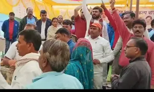 विधायक और भाजपा जिलाध्यक्ष में विवाद, झूमाझपटी के बाद मामला थाने पहुंचा विधायक और भाजपा जिलाध्यक्ष में विवाद, झूमाझपटी के बाद मामला थाने पहुंचा