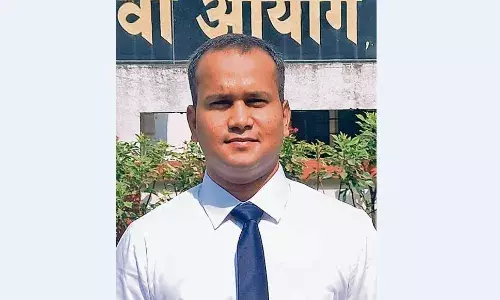 ड्यूटी करते हुए की पढ़ाई, पिताजी का सपना किया पूरा