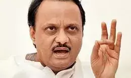 एक दो संतानों पर ही ठहरें नहीं तो ब्रम्हदेव भी जरूरतों को पूरा न कर पाएंगे एक दो संतानों पर ही ठहरें नहीं तो ब्रम्हदेव भी जरूरतों को पूरा न कर पाएंगे