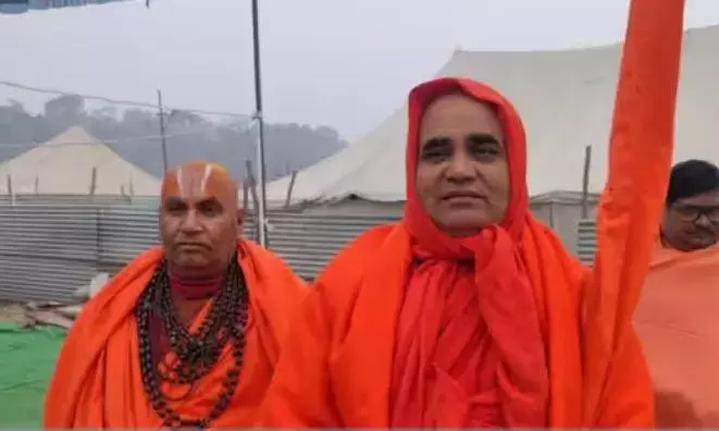 स्वामी अधोक्षजानंद सरस्वती ने स्वामी अविमुक्तेश्वरानंद सरस्वती पर साधा निशाना