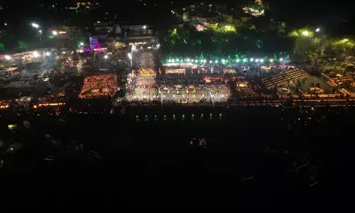 अवध में राम आए हैं...गूँजा शंखनाद, 51 हजार दीपों से जगमगाया नर्मदा तट