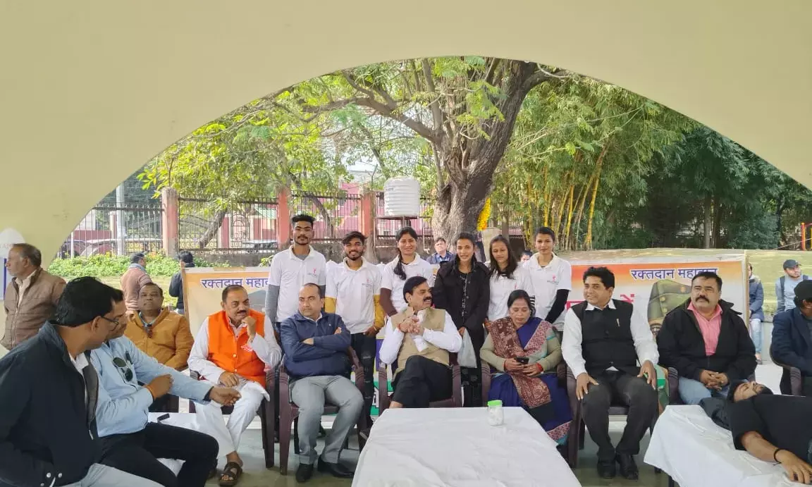 नेताजी सुभाषचंद्र बोस की जयंती पर युवाओं ने किया ब्लड डोनेट