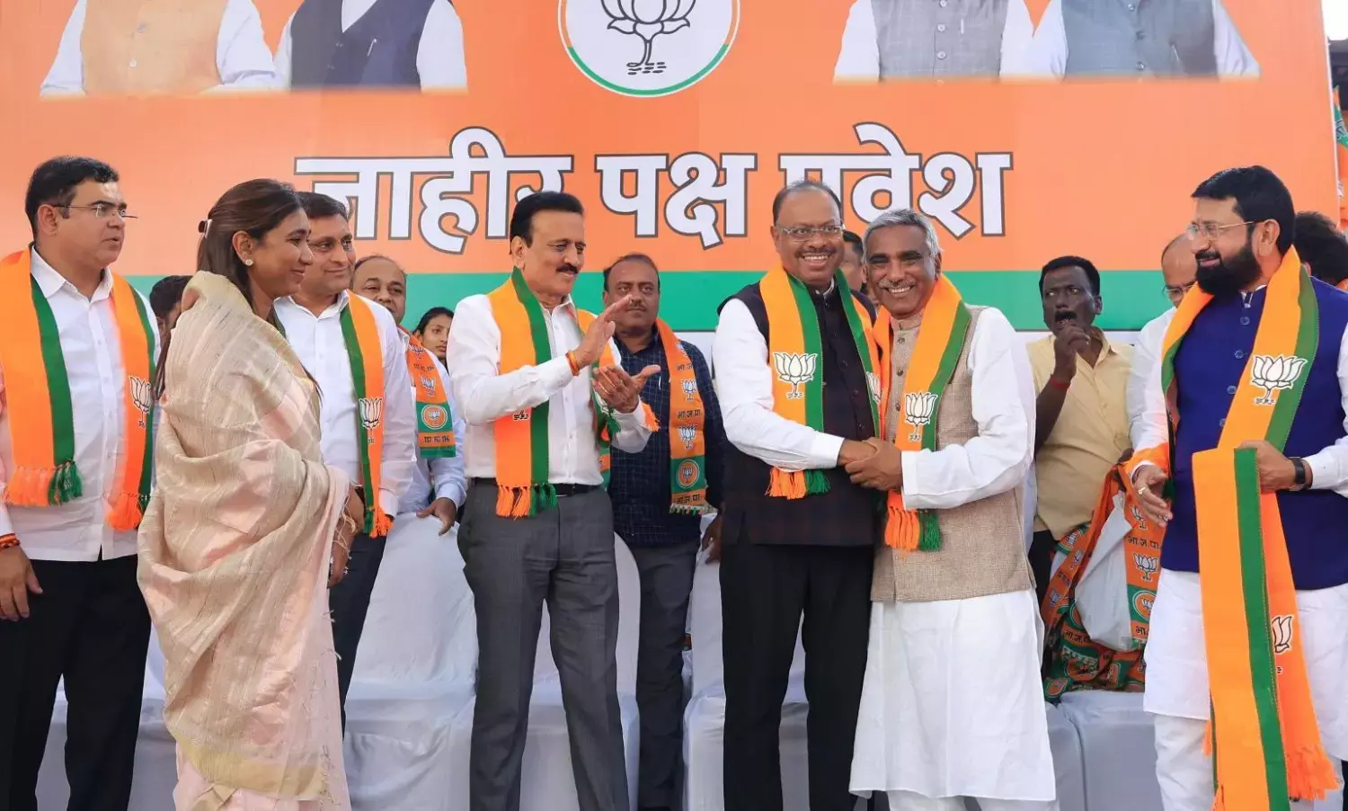 भाजपा में पत्नी और बेटी के साथ शामिल हुए उल्हास पाटील, बोले - मेरा वनवास भी खत्म