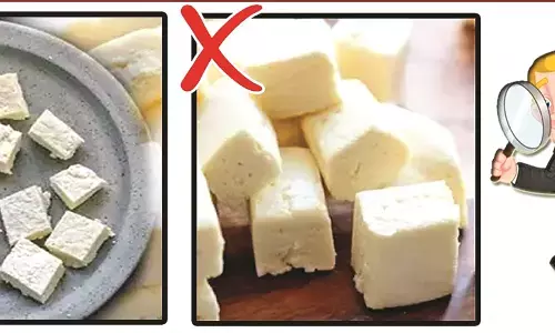 सेहत से खिलवाड़ , प्रतिदिन एक लाख लीटर दूध की कम हो रही है खपत, प्रशासन की अनदेखी सेहत से खिलवाड़ , प्रतिदिन एक लाख लीटर दूध की कम हो रही है खपत, प्रशासन की अनदेखी