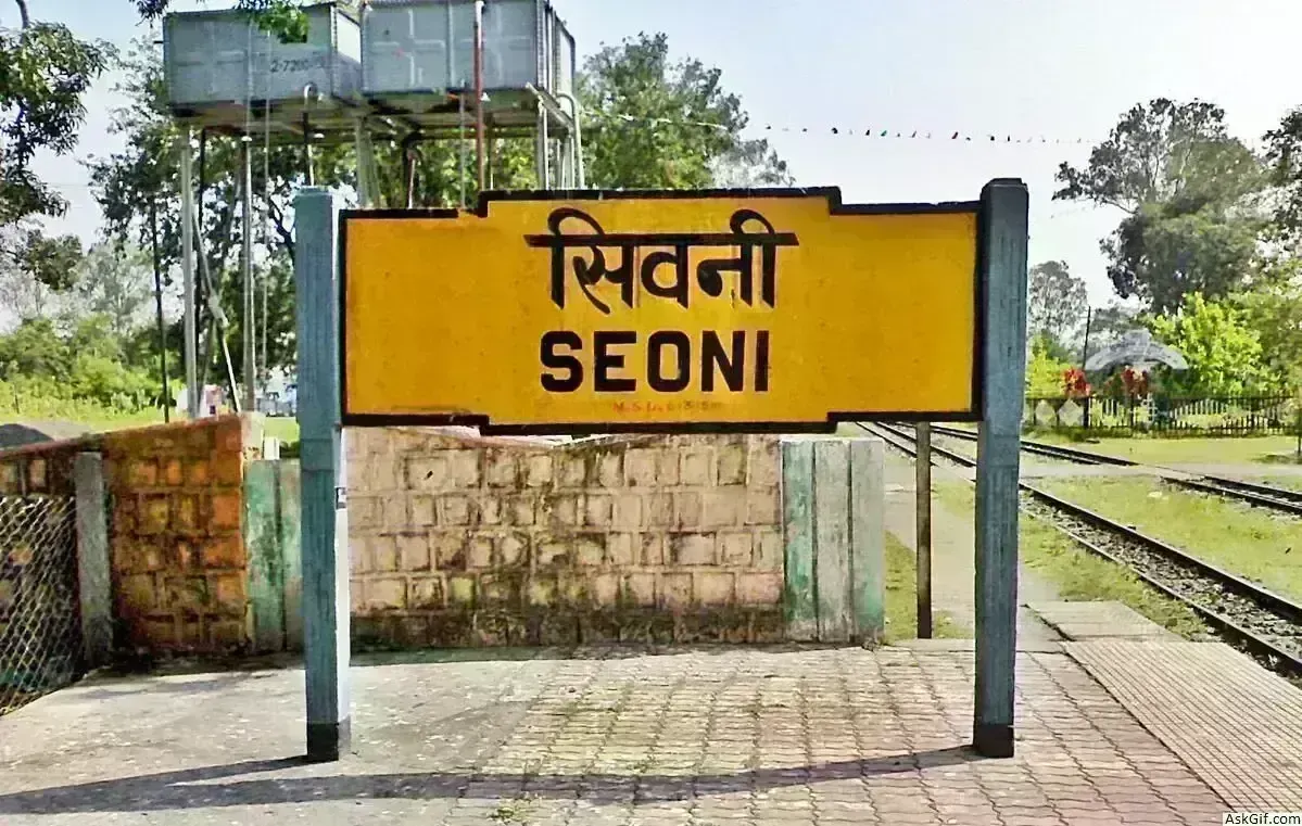 विकास कार्य कराए बना दी कॉलानी, लोग परेशान