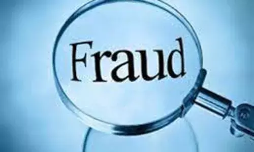 सेवानिवृत्त कर्मी के साथ धोखाधड़ी करने वाले डेवलपर्स के खिलाफ मामला दर्ज