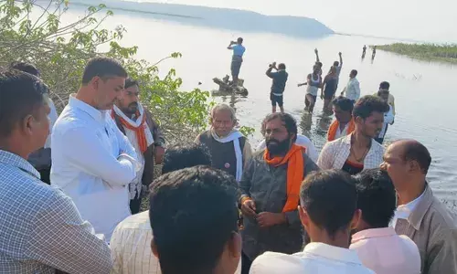 आश्वासन मिलने के बाद अपर वर्धा के प्रकल्पग्रस्तों ने समाप्त किया अपना आंदोलन