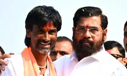 जरांगे-पाटील ने जीती बाजी, मराठों के सगे-संबंधियों को भी जारी होगा कुणबी प्रमाण-पत्र जरांगे-पाटील ने जीती बाजी, मराठों के सगे-संबंधियों को भी जारी होगा कुणबी प्रमाण-पत्र