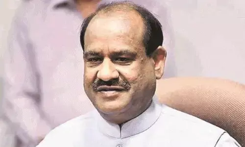 नार्वेकर की अध्यक्षता में बनेगी दल-बदल विरोधी कानून की समीक्षा के लिए समिति नार्वेकर की अध्यक्षता में बनेगी दल-बदल विरोधी कानून की समीक्षा के लिए समिति