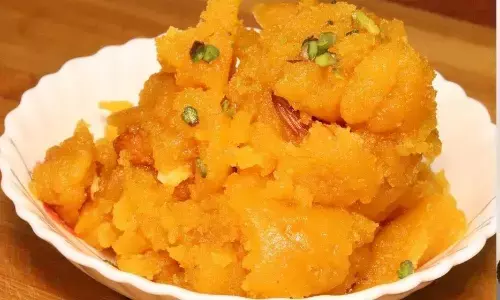 बसंत पंचमी के मौके पर बनाएं बेसन का बसंती हलवा, यहां जानिए पूरी रेसिपी