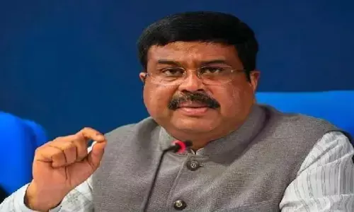 कांग्रेस और राहुल गांधी समाज को बंटाने काम कर रहे हैं... बीजेपी नेता धर्मेंद्र प्रधान ने कांग्रेस नेता पर साधा निशाना कांग्रेस और राहुल गांधी समाज को बंटाने काम कर रहे हैं... बीजेपी नेता धर्मेंद्र प्रधान ने कांग्रेस नेता पर साधा निशाना