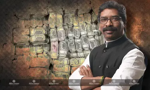 मुख्यमंत्री हेमंत सोरेन के खिलाफ ईडी को मिली बड़ी कामयाबी, दिल्ली के आवास से मिला 36 लाख रुपए कैश