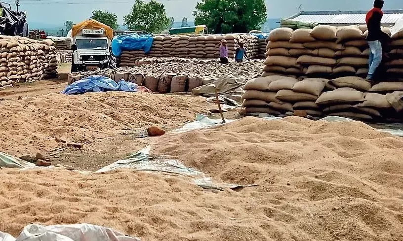 इधर जाँच चलती रही, उधर वेयर हाउस से धान के रिलीज ऑर्डर जारी होते रहे