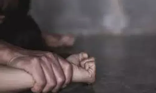 नाबालिग भतीजी से दुष्कर्म करने वाले आरोपी चचेरे चाचा को उम्रकैद और जुर्माना