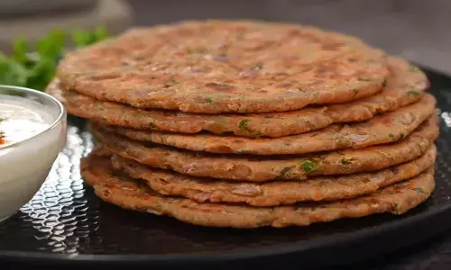 वैलेंटाइन डे पर पार्टनर के लिए बनाएं टेस्टी नाश्ता, जानिए सिंधी कोकी की सिंपल रेसिपी