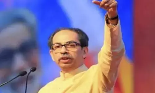 उद्धव ने जनता से पूछा, मुझे प्रधानमंत्री बनने का सपना देखना चाहिए या नहीं उद्धव ने जनता से पूछा, मुझे प्रधानमंत्री बनने का सपना देखना चाहिए या नहीं