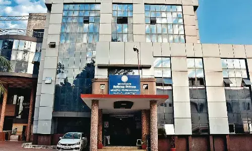 रेलवे अस्पताल में टोकन मिलने से पहले ही लापता हो जाते हैं चिकित्सक